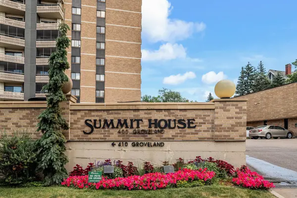 400 Groveland AVE #1810, Minneapolis, MN 55403