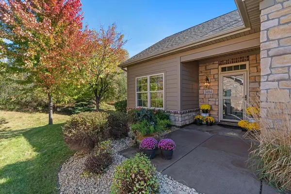24064 Rivers Edge RD, Rogers, MN 55374