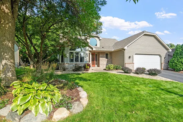 11250 N Eagle Lake BLVD, Maple Grove, MN 55369