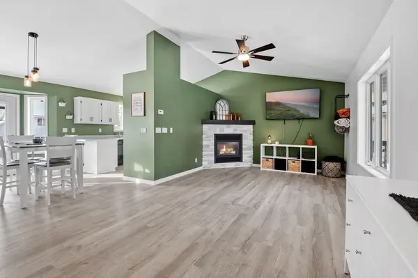 6191 Albert LN, North Branch, MN 55056