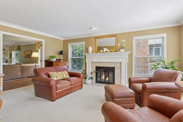 18500 Beaverwood RD, Minnetonka, MN 55345