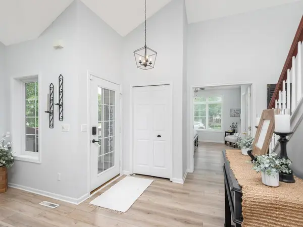 2606 Boulder WAY, Burnsville, MN 55337