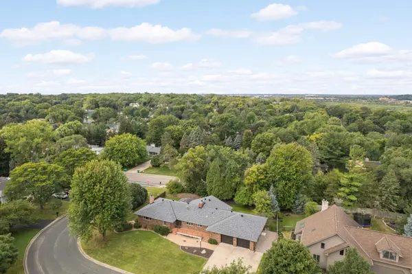 1679 Celia RD, Mendota Heights, MN 55118