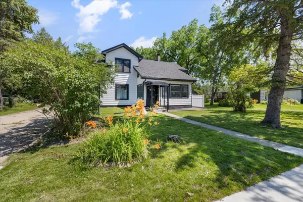 516 NE 3rd AVE, Grand Rapids, MN 55744