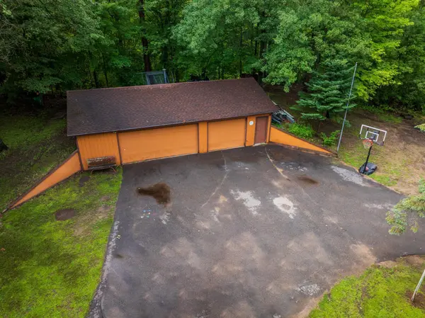 48233 186th AVE, Shamrock Twp, MN 55760