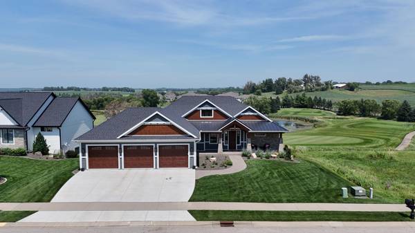 1007 Southwell Enclave NE,  Byron,  MN 55920