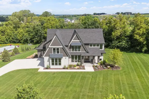 7972 207th ST E,  Credit River,  MN 55372