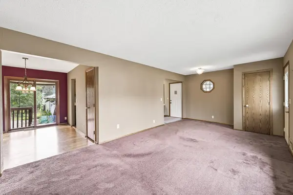 950 112th AVE NW, Coon Rapids, MN 55448