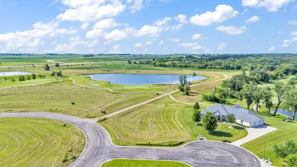 243 Cottonwood CV, Lynd, MN 56157