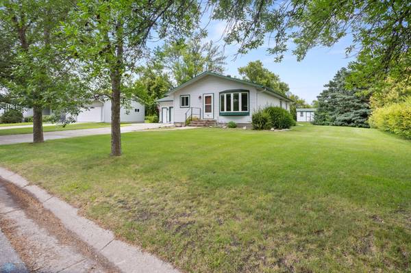 603 Lily LN, Ada, MN 56510