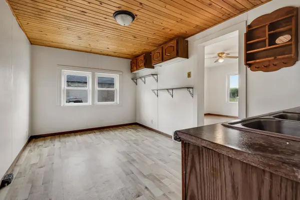 406 W Dallas ST, Dallas, WI 54733