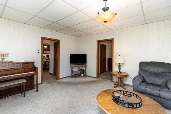 27150 Aberdeen AVE, New Prague, MN 56071