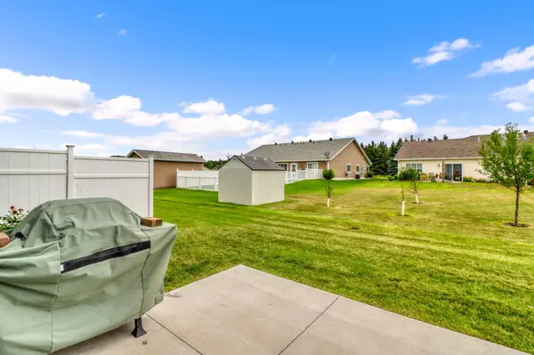 903 Village LN, Detroit Lakes, MN 56501