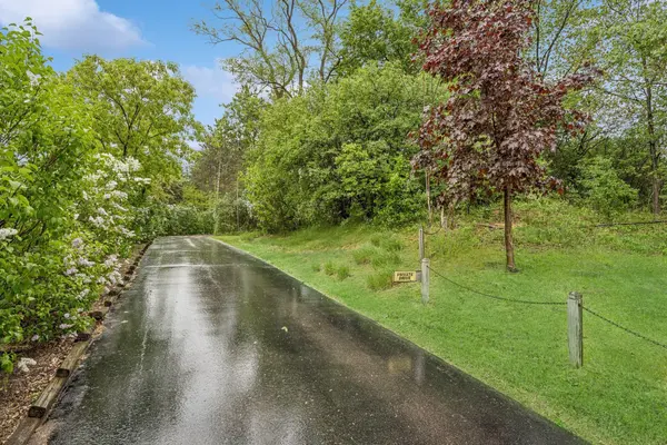 18701 Delton AVE, Minnetonka, MN 55345