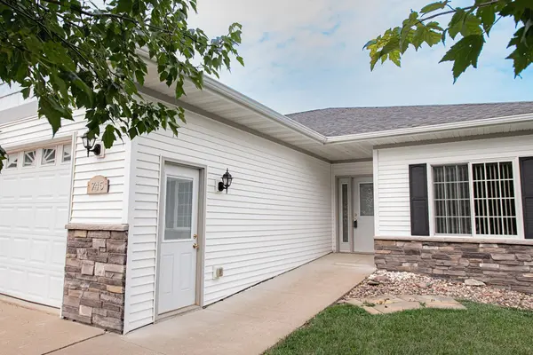 745 36th AVE, Goodview, MN 55987
