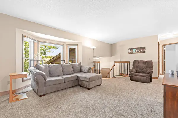 8408 Long Lake RD, Mounds View, MN 55112