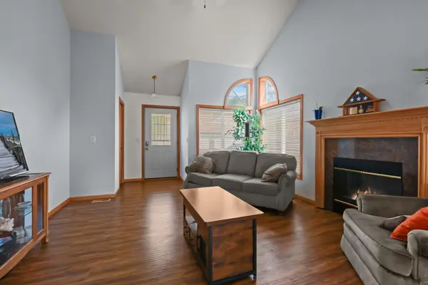 10739 Redwood ST NW #39, Coon Rapids, MN 55433