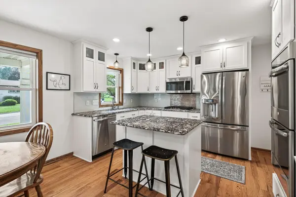 2153 Eldridge AVE E, North Saint Paul, MN 55109