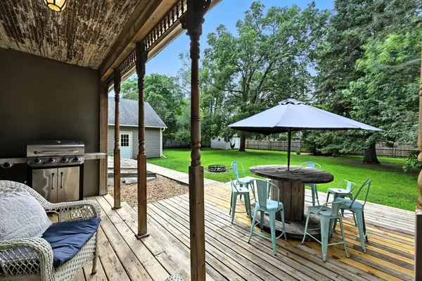350 Maple AVE N, Annandale, MN 55302