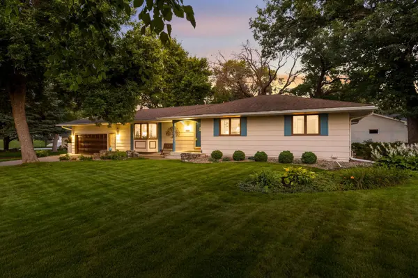 1470 Glacier LN NE,  Fridley,  MN 55421