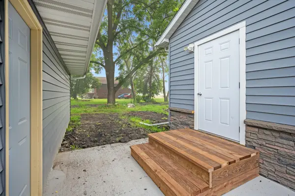408 Kenzie ST, Sherburn, MN 56171
