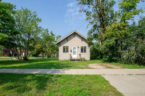 1203 America AVE NW, Bemidji, MN 56601