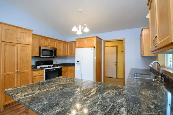 401 Ridge RD, Sartell, MN 56377