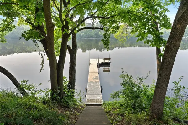 1912C Raleigh RD, Star Prairie, WI 54017
