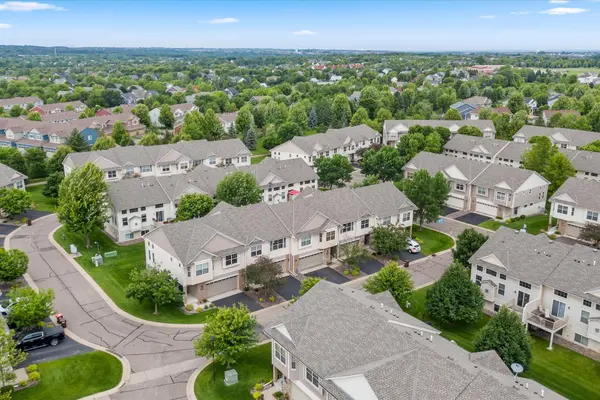 3123 Legacy LN, Woodbury, MN 55129
