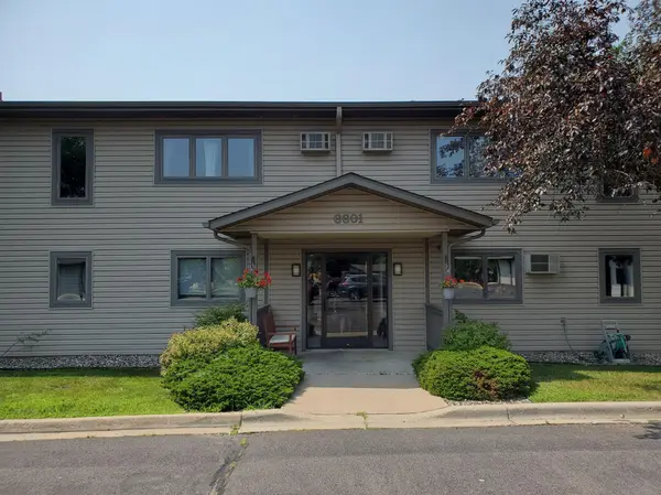 6601 Buckley CIR #106, Inver Grove Heights, MN 55076