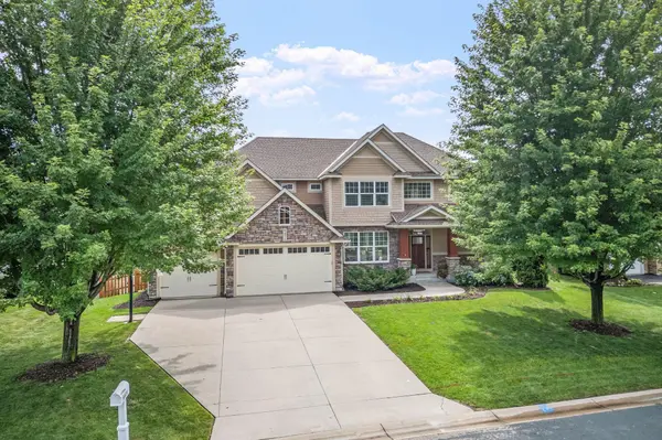 6471 Pipewood Curve, Excelsior, MN 55331