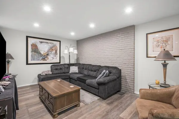 8781 Basswood RD, Eden Prairie, MN 55344