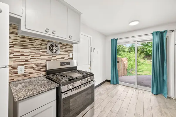 1474 Mcafee ST, Saint Paul, MN 55106