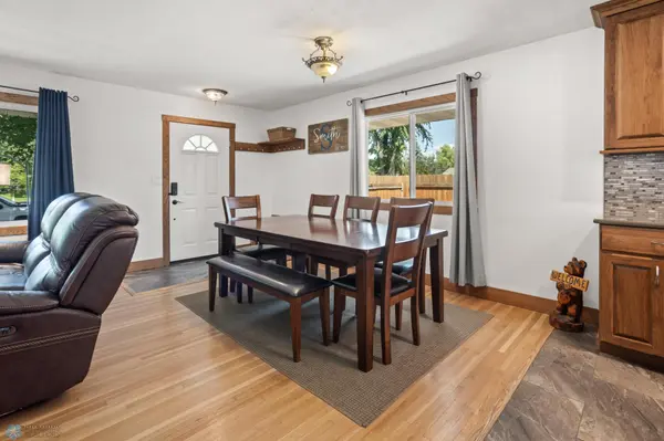 48 17 1/2 AVE N, Fargo, ND 58102