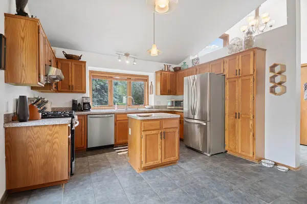 13432 Morgan AVE S, Burnsville, MN 55337