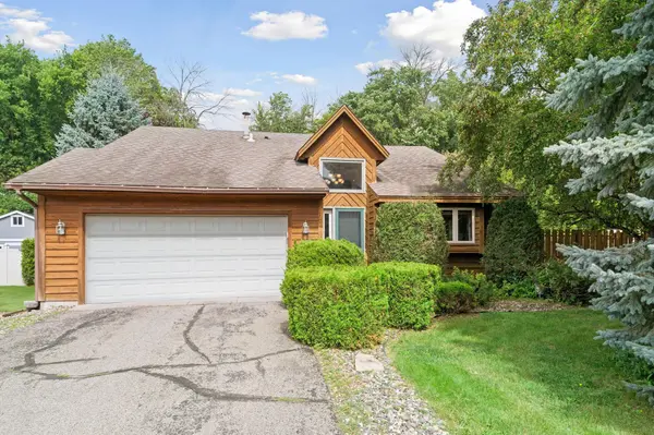 13432 Morgan AVE S, Burnsville, MN 55337