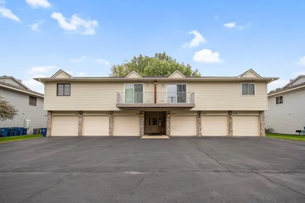 3304 Greenbrier ST #3304C, Vadnais Heights, MN 55127