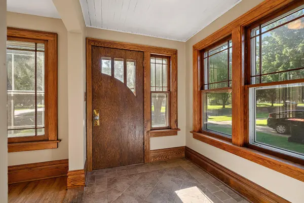 521 4th ST, Gaylord, MN 55334