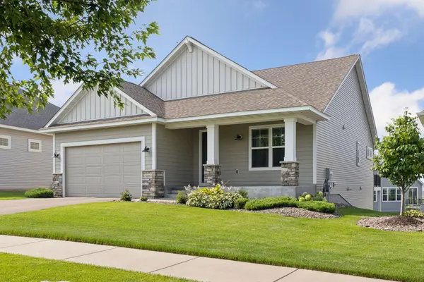 9109 Jade CIR N, Lake Elmo, MN 55042