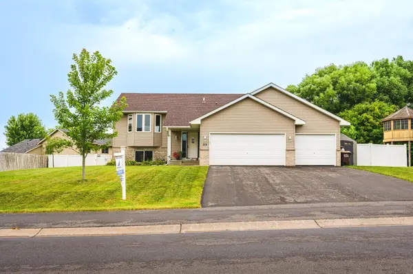 313 Arnica DR,  Watertown,  MN 55388