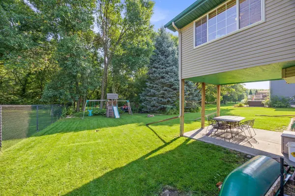 10462 Karston AVE NE, Albertville, MN 55301