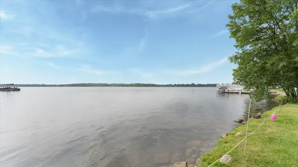 7425 Nevens AVE NW, Annandale, MN 55302