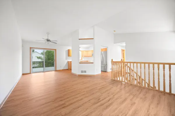 1719 Fountain LN, Waconia, MN 55387