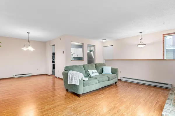 1015 Rae DR #1, Richfield, MN 55423