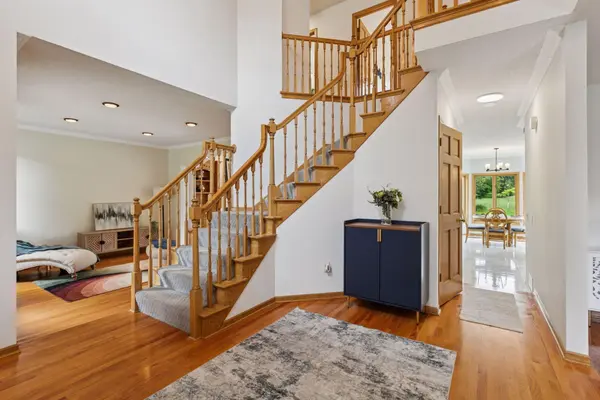 13900 Darwin WAY, Rosemount, MN 55068
