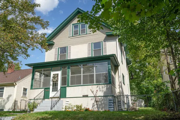 705 Como AVE, Saint Paul, MN 55103