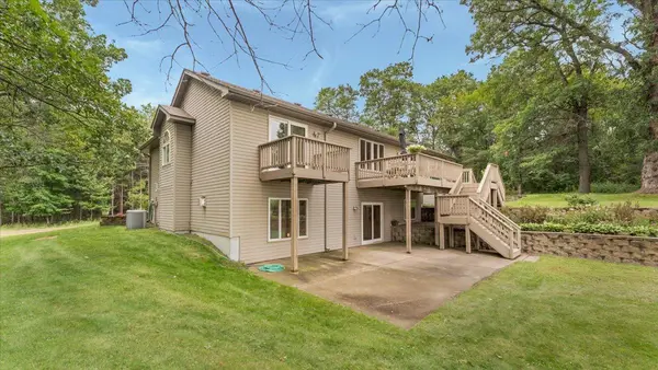 27737 Ventre DR NW, Spencer Brook Twp, MN 55040