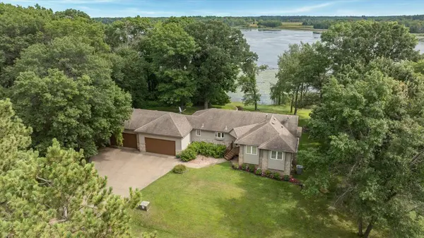 27737 Ventre DR NW, Spencer Brook Twp, MN 55040