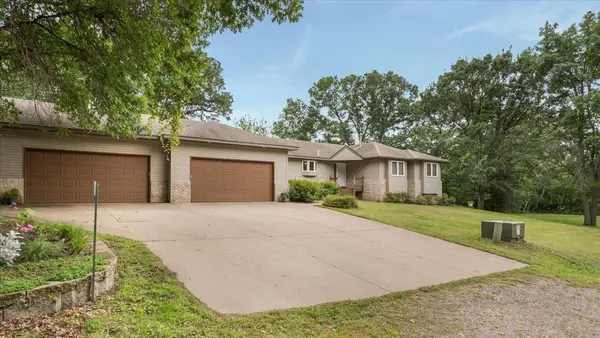 27737 Ventre DR NW, Spencer Brook Twp, MN 55040