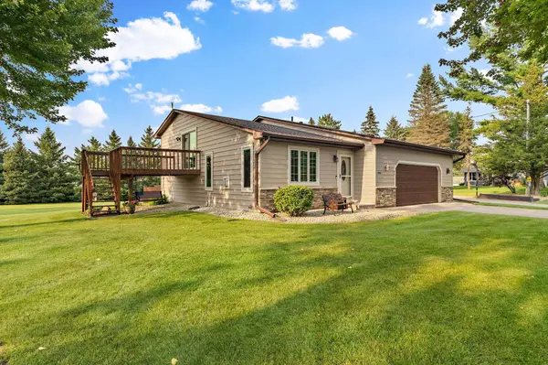 445 196th LN NE, East Bethel, MN 55011